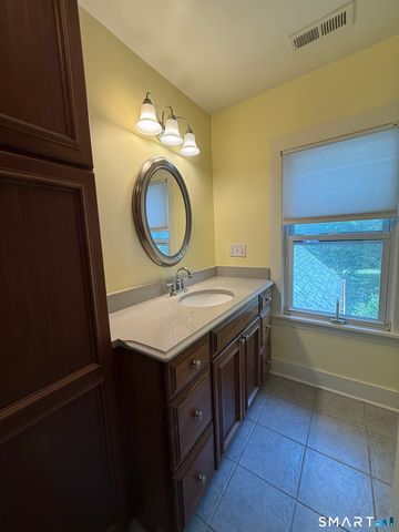87 Starkweather Street, Manchester, CT 06042