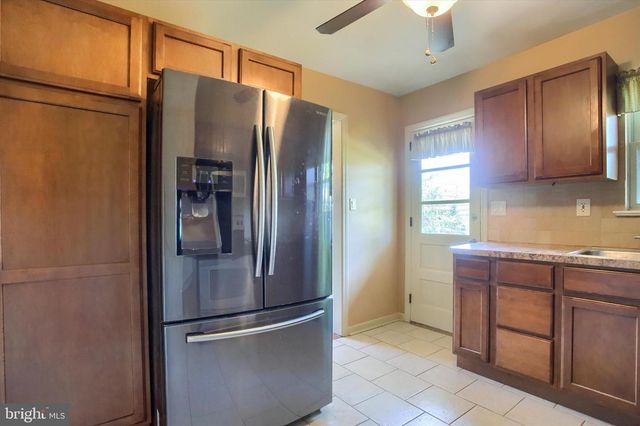 610 GEORGIAN PL, Harrisburg, PA 17111
