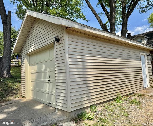 610 GEORGIAN PL, Harrisburg, PA 17111