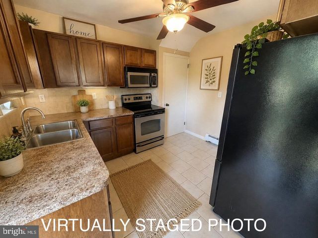610 GEORGIAN PL, Harrisburg, PA 17111