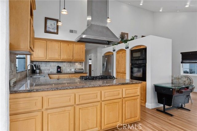 2165 W Romneya Drive, Anaheim, CA 92801