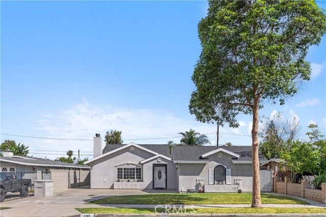 2165 W Romneya Drive, Anaheim, CA 92801