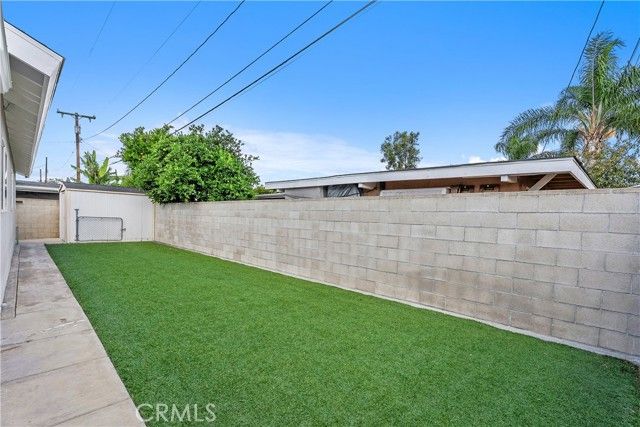 2165 W Romneya Drive, Anaheim, CA 92801