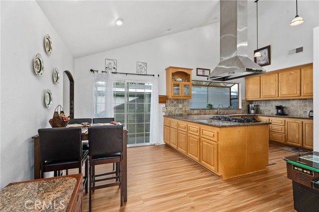 2165 W Romneya Drive, Anaheim, CA 92801