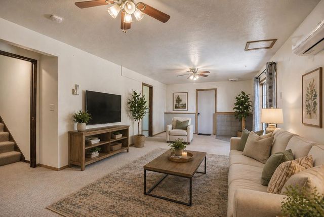 8515 N ANTIETAM Dr, Spokane, WA 99208