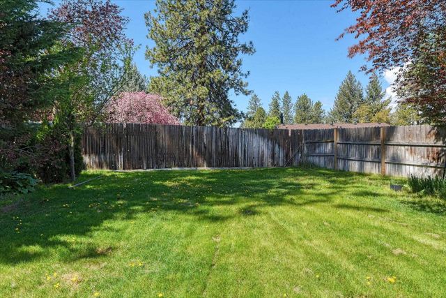 8515 N ANTIETAM Dr, Spokane, WA 99208