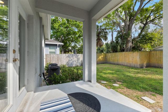 1914 W PALMETTO STREET, Tampa, FL 33607