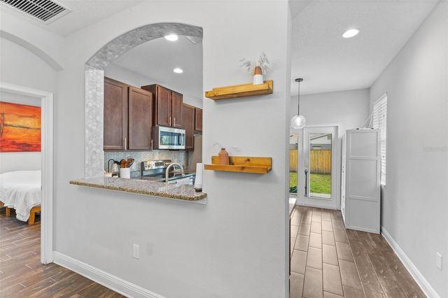 1914 W PALMETTO STREET, Tampa, FL 33607