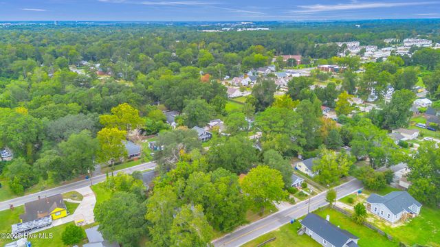 17 Montgomery Avenue, Wilmington, NC 28405