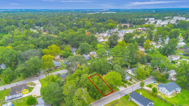 17 Montgomery Avenue, Wilmington, NC 28405