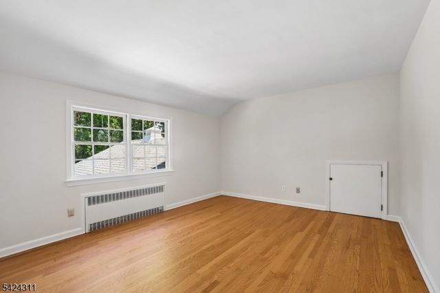 260 Fairmount Ave, Chatham Boro, NJ 07928