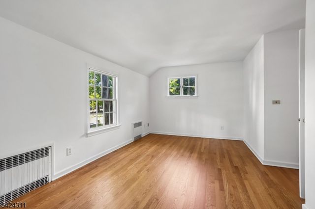 260 Fairmount Ave, Chatham Boro, NJ 07928