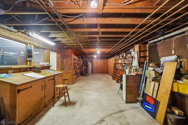 260 Fairmount Ave, Chatham Boro, NJ 07928