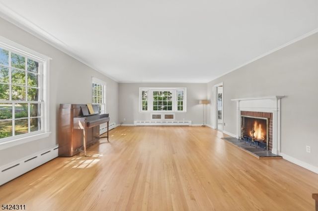 260 Fairmount Ave, Chatham Boro, NJ 07928