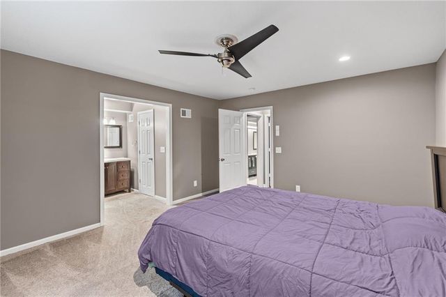 7400 N Granby Avenue, Kansas City, MO 64151