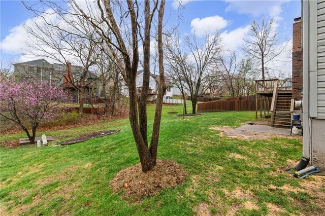 7400 N Granby Avenue, Kansas City, MO 64151