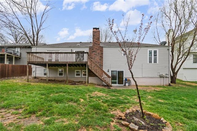 7400 N Granby Avenue, Kansas City, MO 64151
