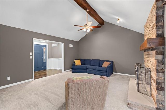 7400 N Granby Avenue, Kansas City, MO 64151