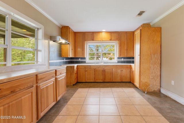 805 Tenth Street, Franklin, LA 70538