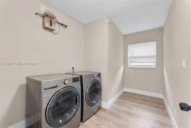 1334 NW 83rd ST, Miami, FL 33147