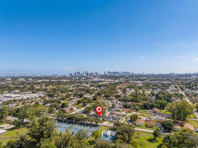 1334 NW 83rd ST, Miami, FL 33147