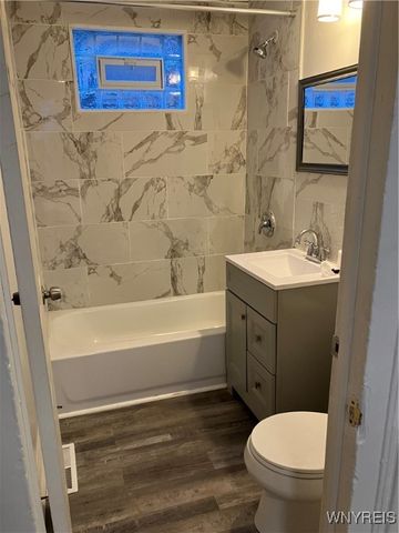 385 Auburn Avenue, Buffalo, NY 14213