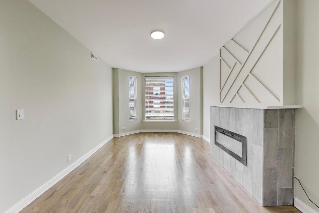 4330 S Langley Avenue, Chicago, IL 60653 — photo 3