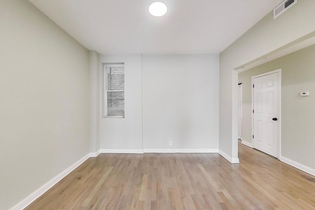 4330 S Langley Avenue, Chicago, IL 60653 — photo 5