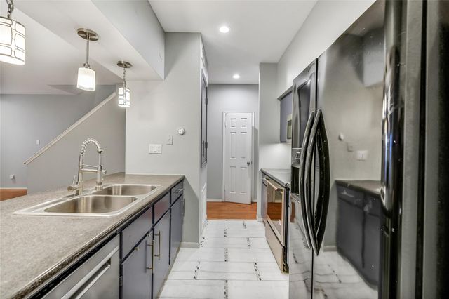 4001 Tanglewilde Street 1402, Houston, TX 77063