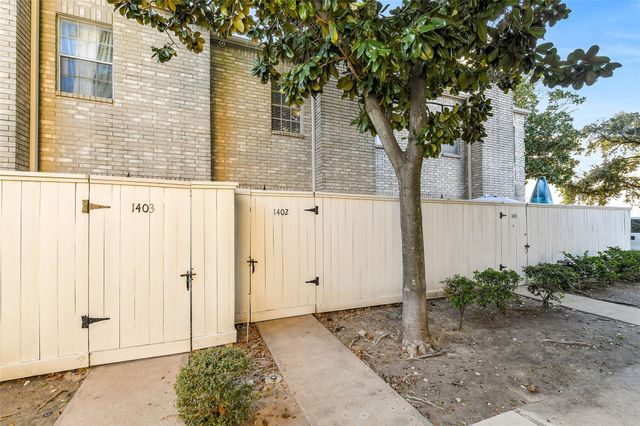 4001 Tanglewilde Street 1402, Houston, TX 77063