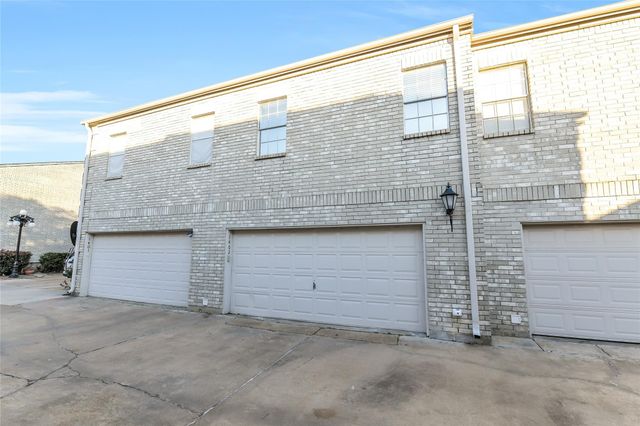 4001 Tanglewilde Street 1402, Houston, TX 77063