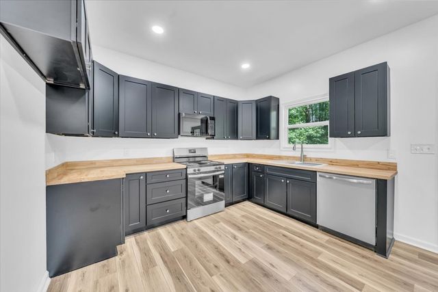 226 Woodland Way, Estill Springs, TN 37330