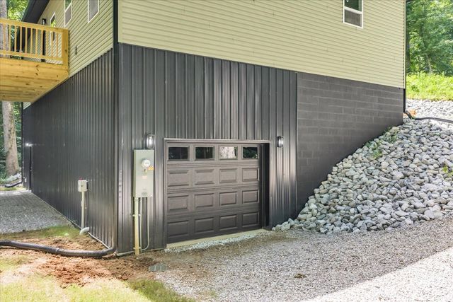 226 Woodland Way, Estill Springs, TN 37330