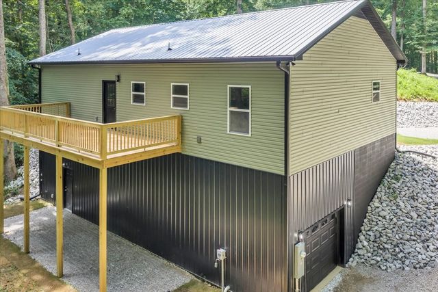 226 Woodland Way, Estill Springs, TN 37330