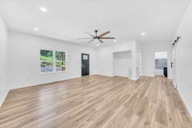 226 Woodland Way, Estill Springs, TN 37330