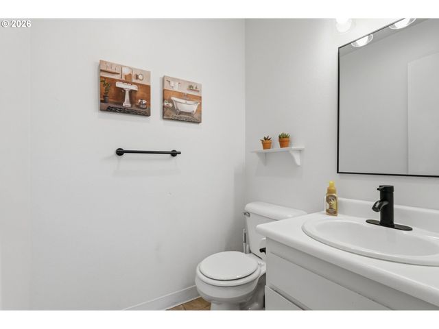 345 Ne 105TH St, Vancouver, WA 98685