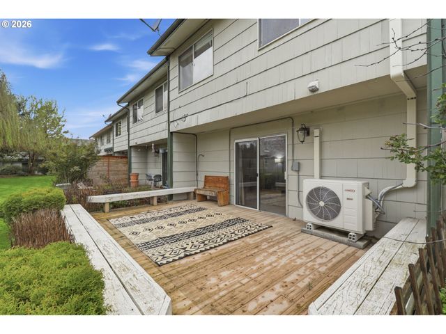 345 Ne 105TH St, Vancouver, WA 98685