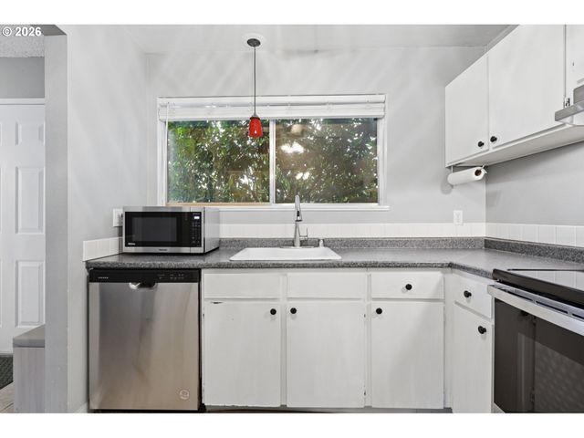 345 Ne 105TH St, Vancouver, WA 98685