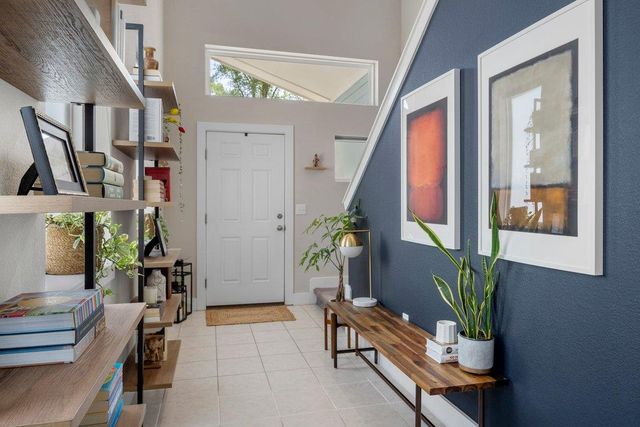 610 Bernstein ST 14, Austin, TX 78745