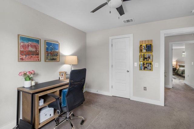 610 Bernstein ST 14, Austin, TX 78745