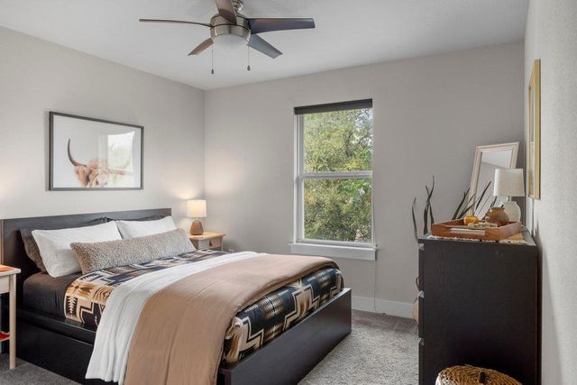 610 Bernstein ST 14, Austin, TX 78745