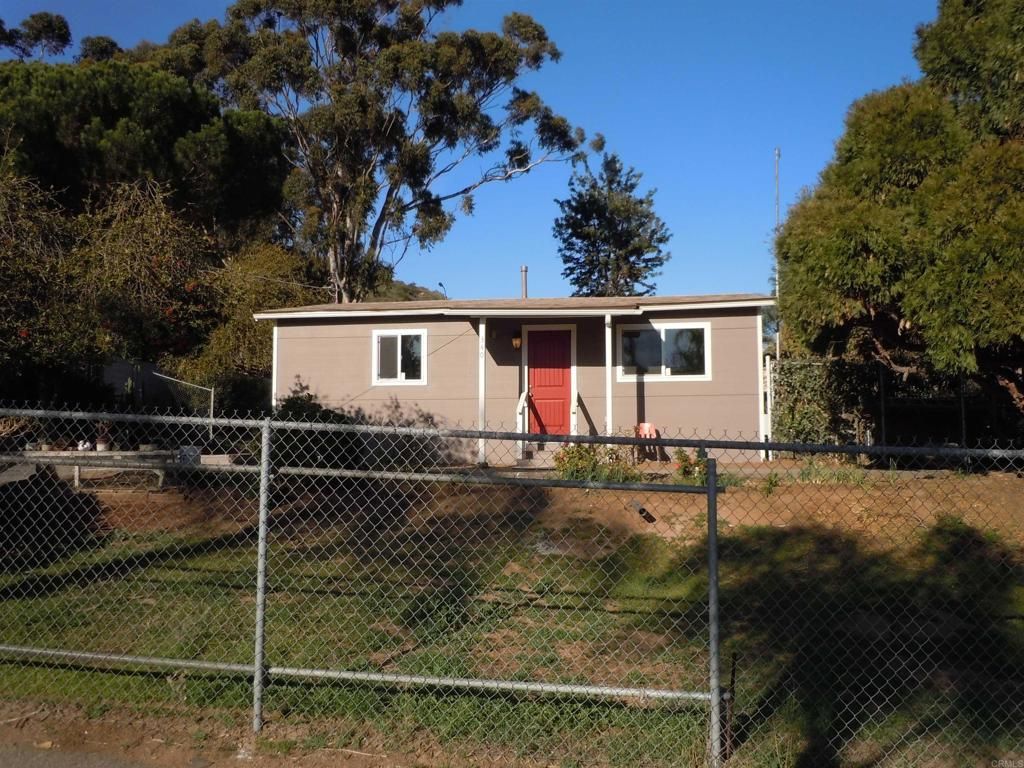 340 Pleasant Way, San Marcos, CA 92069 — exterior