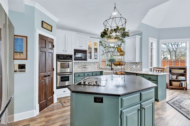 35 Oak Forrest Circle, Denton, TX 76210