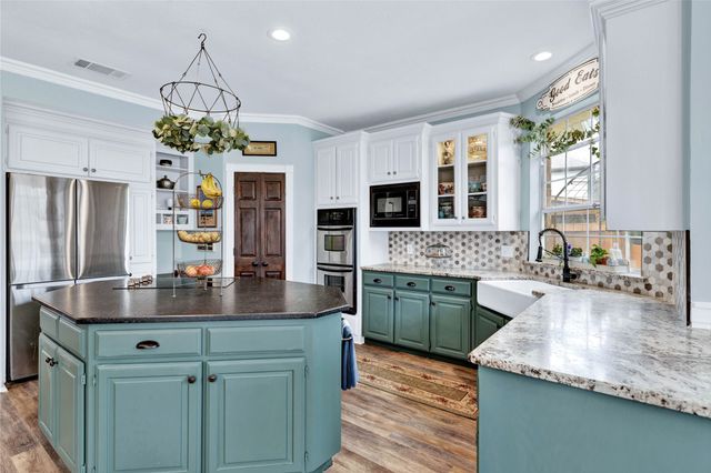 35 Oak Forrest Circle, Denton, TX 76210