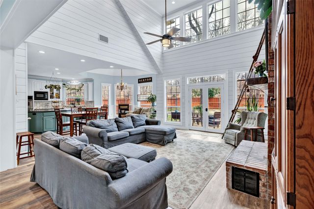 35 Oak Forrest Circle, Denton, TX 76210