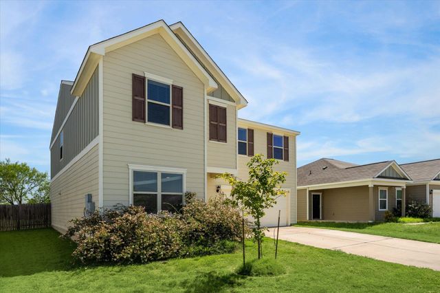 6320 Routenburn ST, Austin, TX 78754