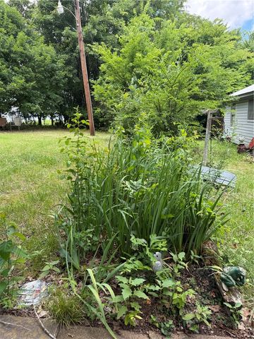 108 E Wolfdale Road, Farmington, AR 72730