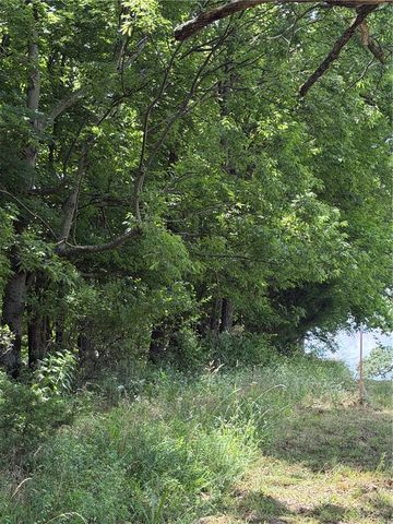 108 E Wolfdale Road, Farmington, AR 72730