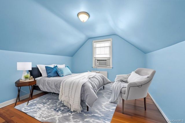 134 E Dover Street, Valley Stream, NY 11580