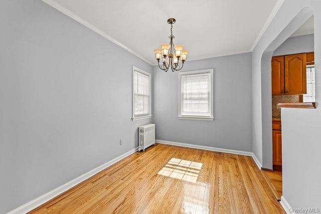 134 E Dover Street, Valley Stream, NY 11580